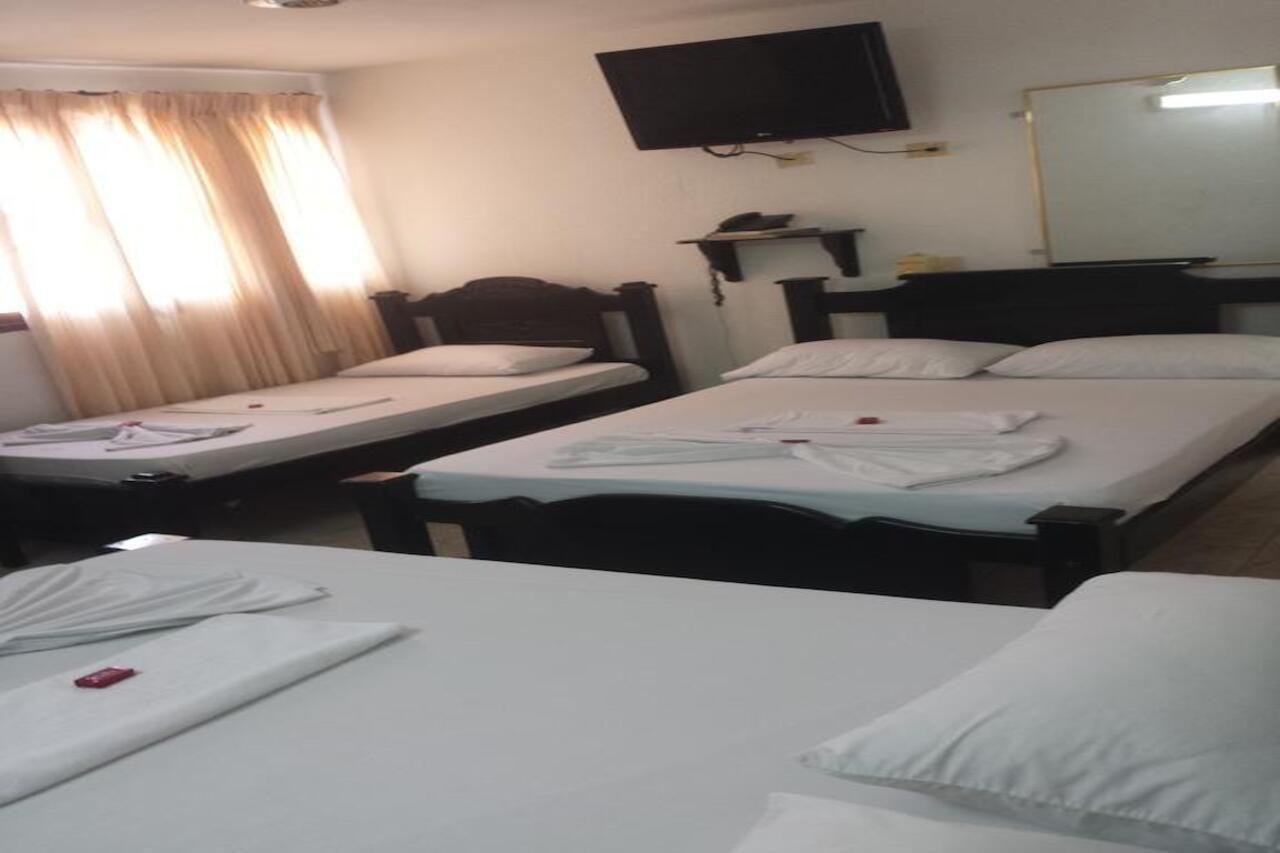 Hotel La Casa Del Turista Cartagena Екстер'єр фото