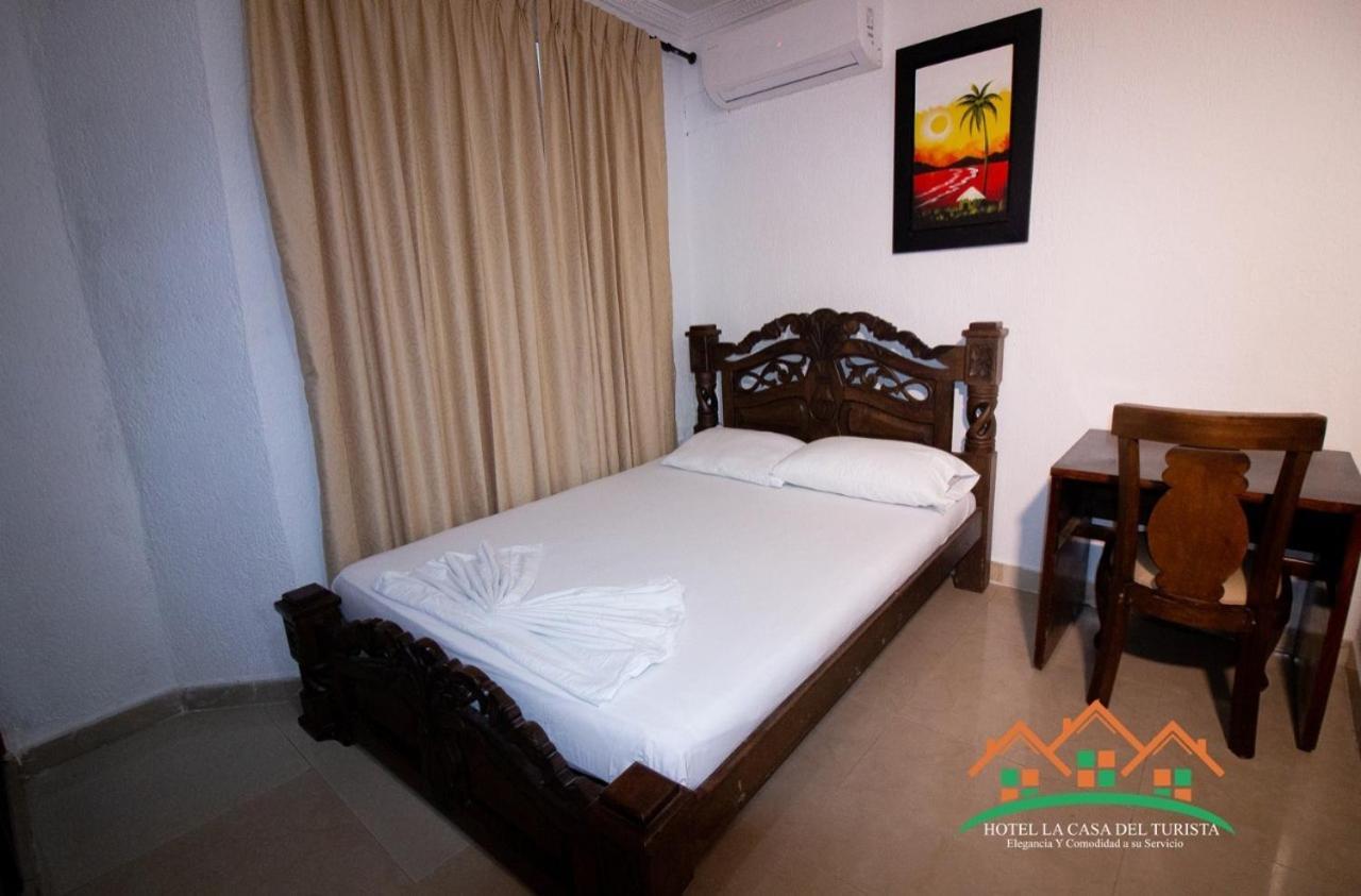 Hotel La Casa Del Turista Cartagena Екстер'єр фото
