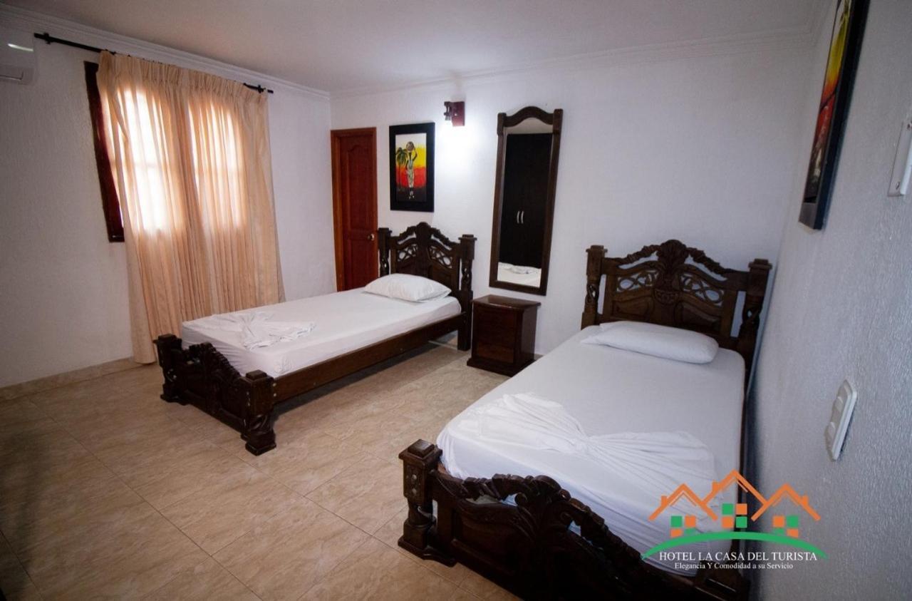 Hotel La Casa Del Turista Cartagena Екстер'єр фото