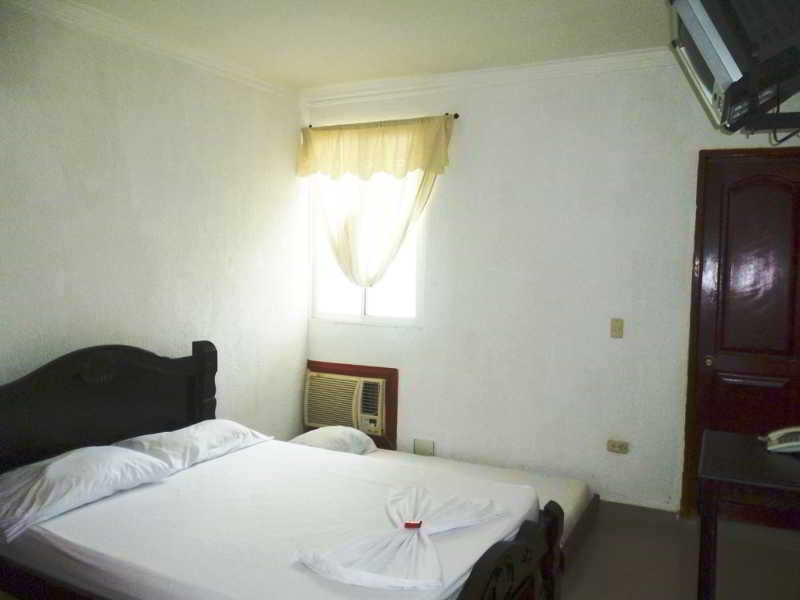 Hotel La Casa Del Turista Cartagena Екстер'єр фото