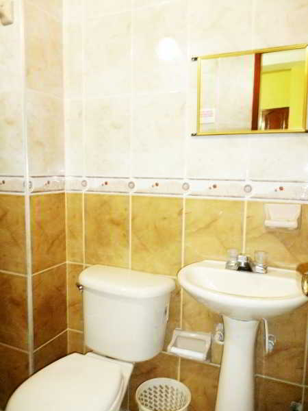 Hotel La Casa Del Turista Cartagena Екстер'єр фото